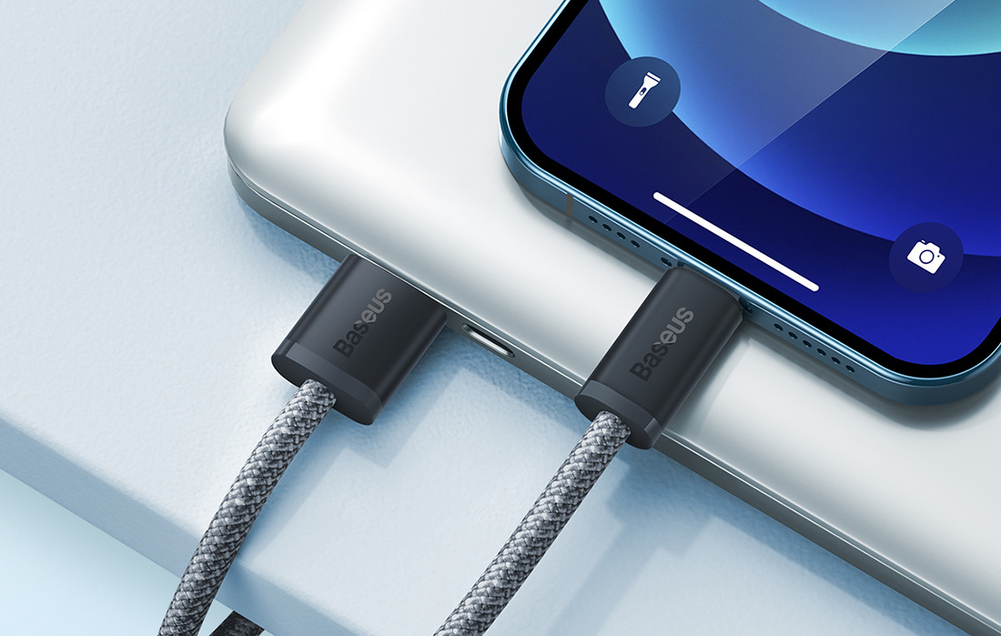 Kabal USB-A na Lightning BASEUS 1m siva brzo punjene sa snagom do 2.4A